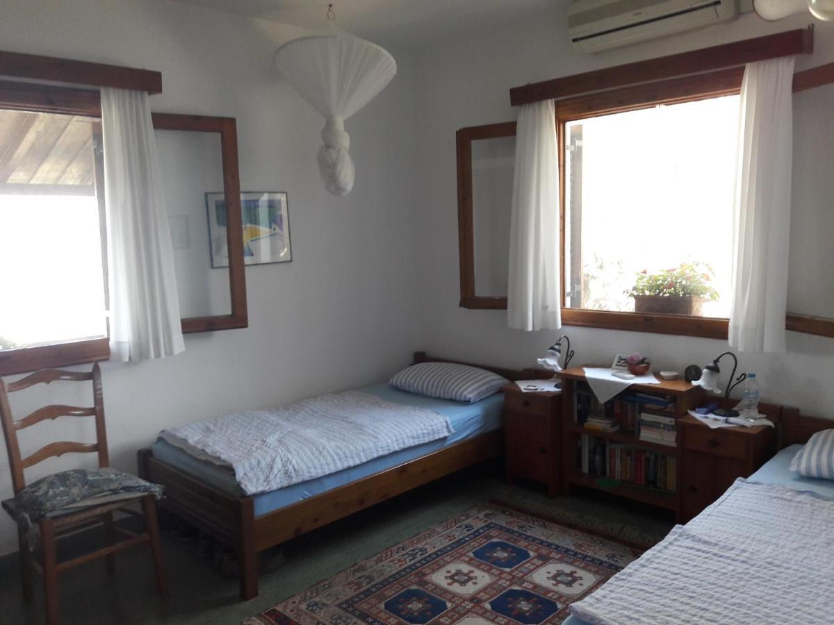 Villa Imelda 아피소스 외부 사진
